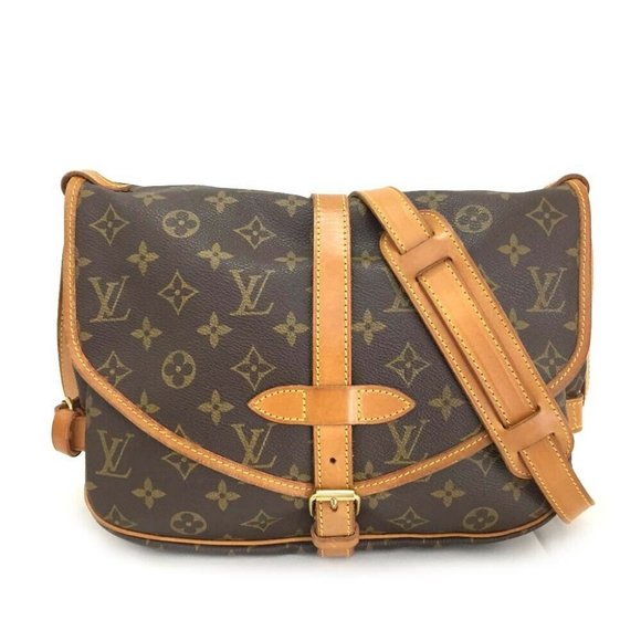 Louis Vuitton Handbags - Auth Louis Vuitton Monogram Saumur 30 CrossbodyBag